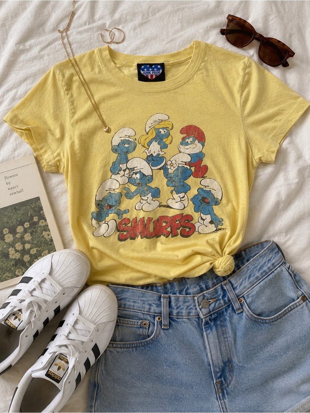 Junk Food The Smurfs Vintage Style Distressed Y2K Graphic Tee - Picture 2 of 8